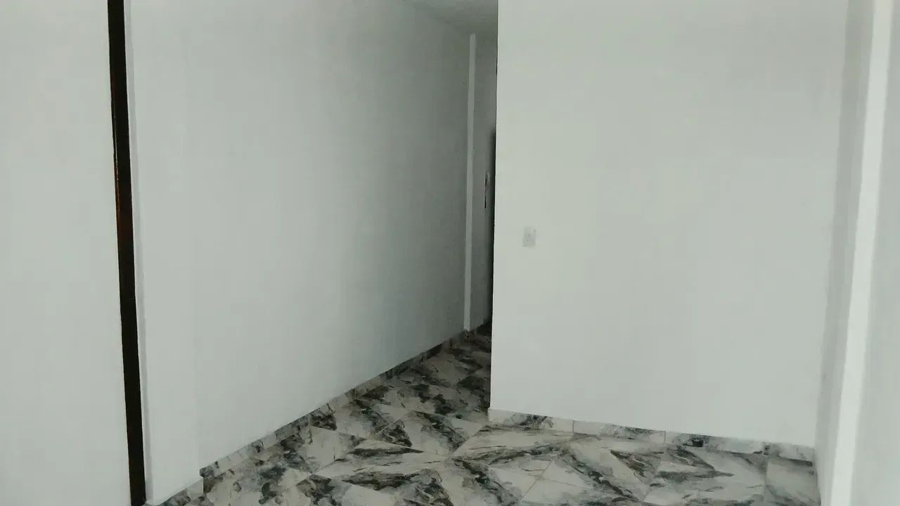 LOCAÇÃO - Kitnet na Rua Teresa - Foto 4