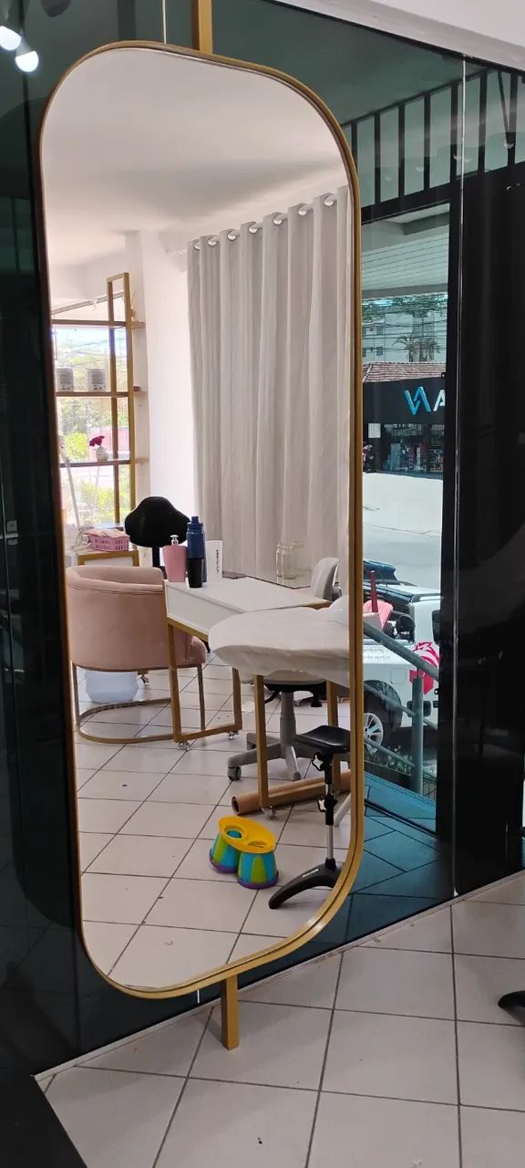 Espelho com moldura  - Foto 2