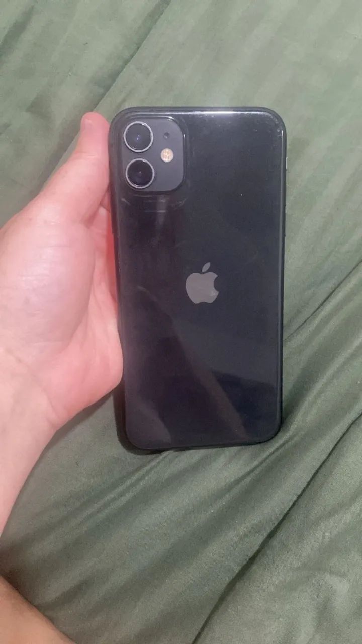 iPhone 11 em perfeito estado 