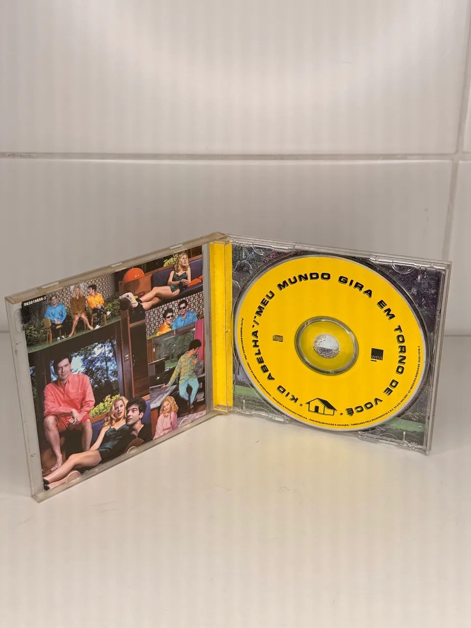 cd kid abelha meu mundo gira em torno de você - Foto 2