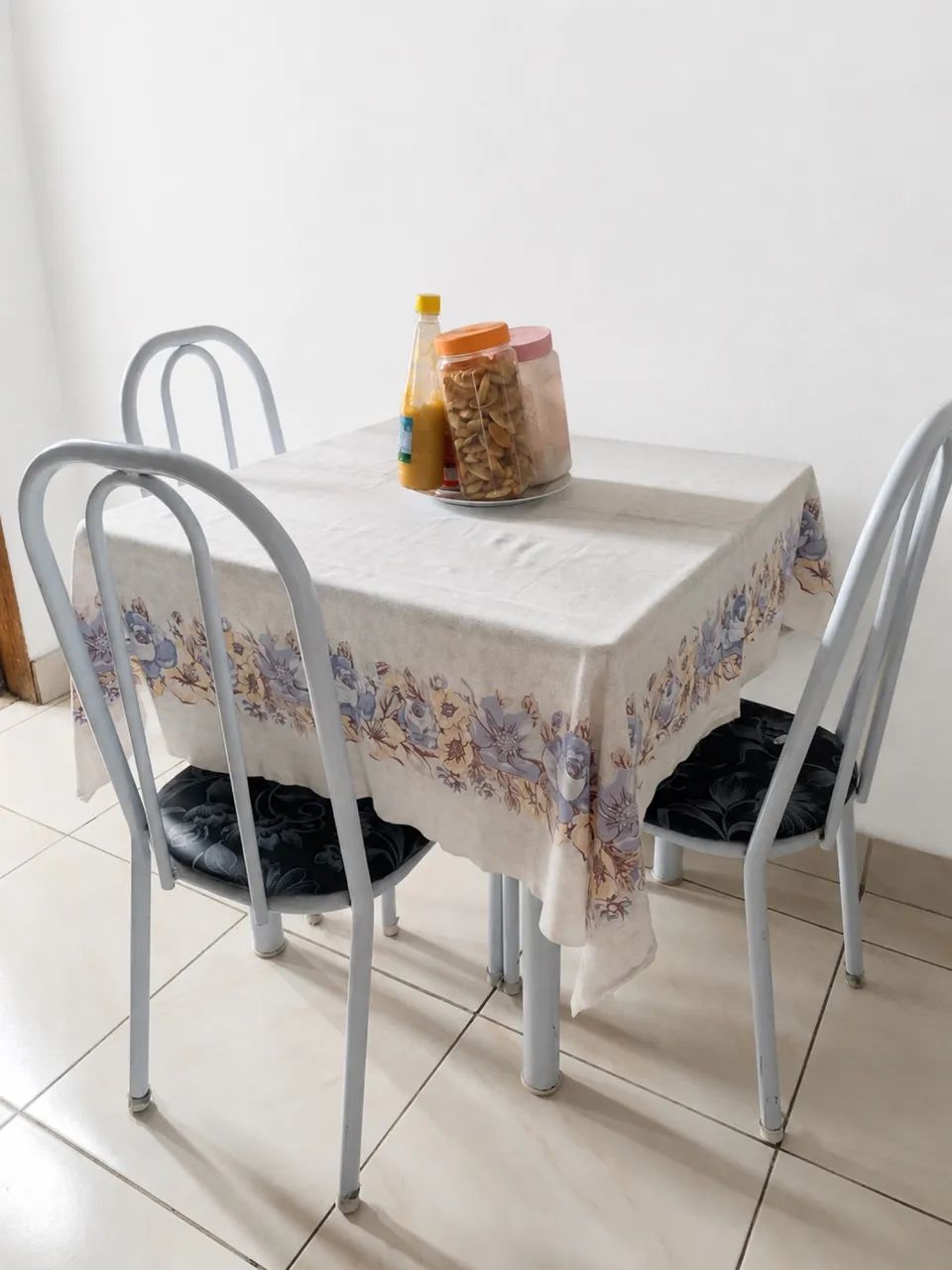 Móveis em boas condições  - Foto 4
