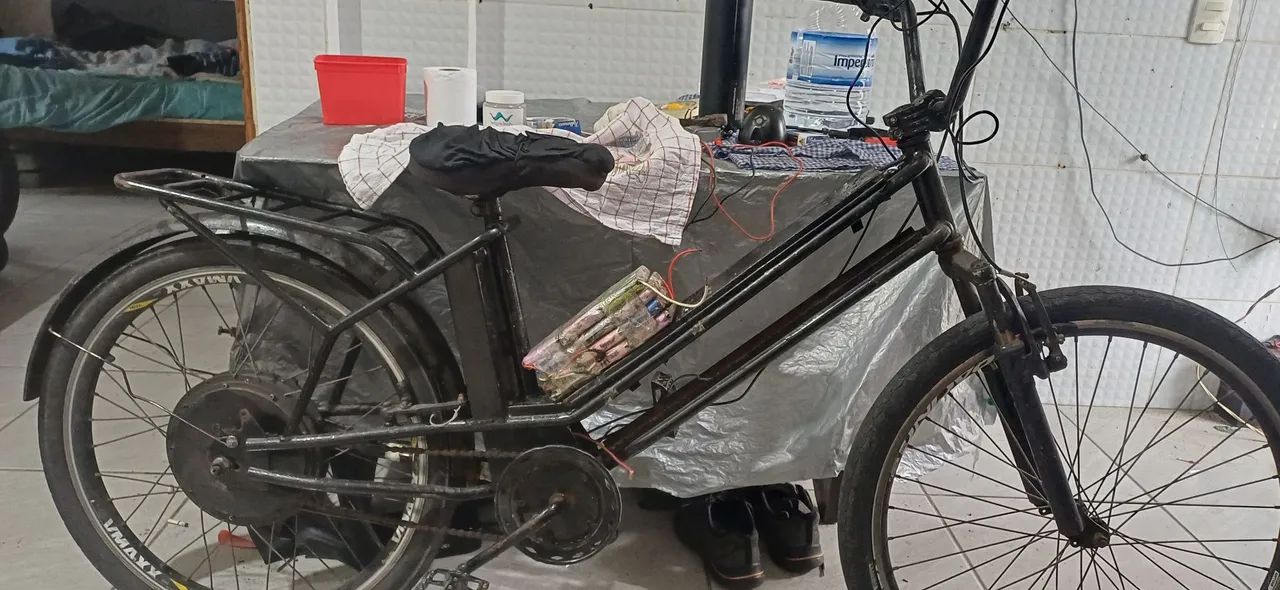 Bicicleta elétrica scooter Brasil 48voltis funcionando.  - Foto 3