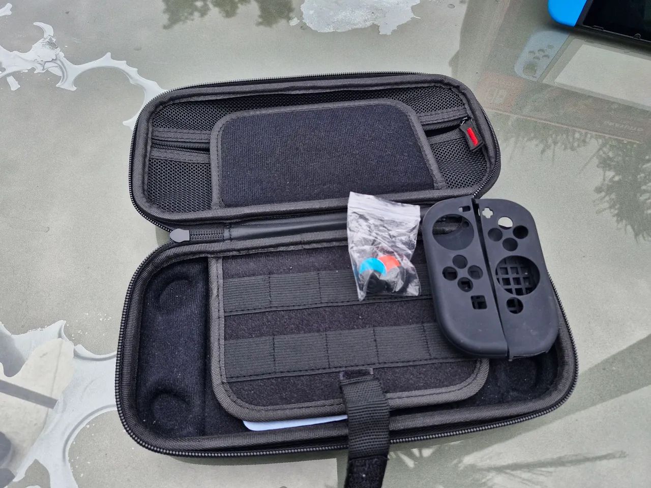 Nintendo Switch Neon + Caixa + Dock + Case e Acessórios | 1 Ano de Uso - Foto 3