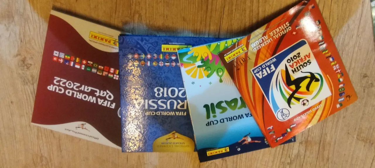 Kit Álbuns de figurinhas copas passadas - Foto 4