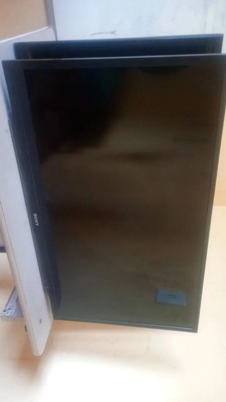 Tv 32 smart, tela quebrada 