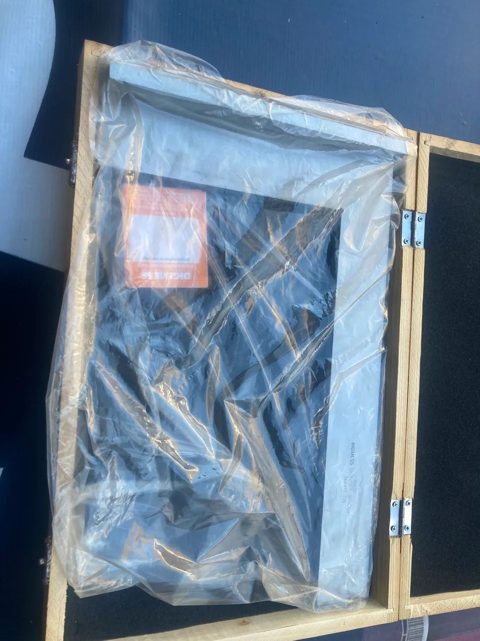 Esquadro Digimess 200x 300 - Foto 4