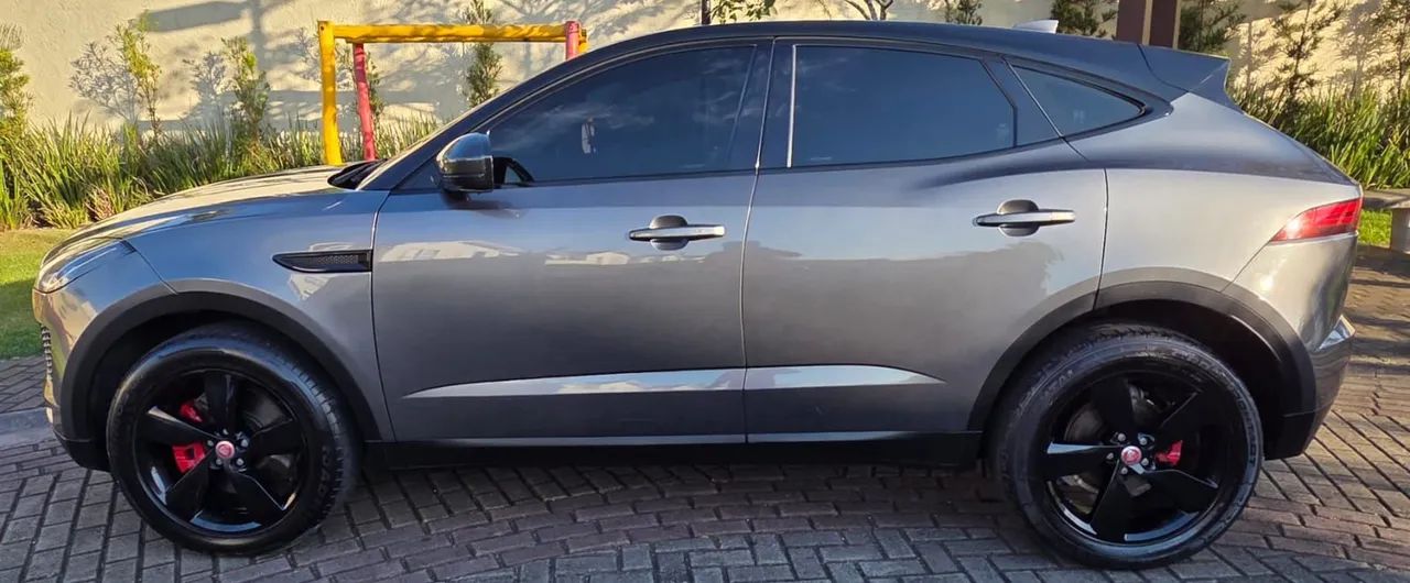 Jaguar E-Pace 2.0 AWD 249cv Aut. 2018 - Foto 5