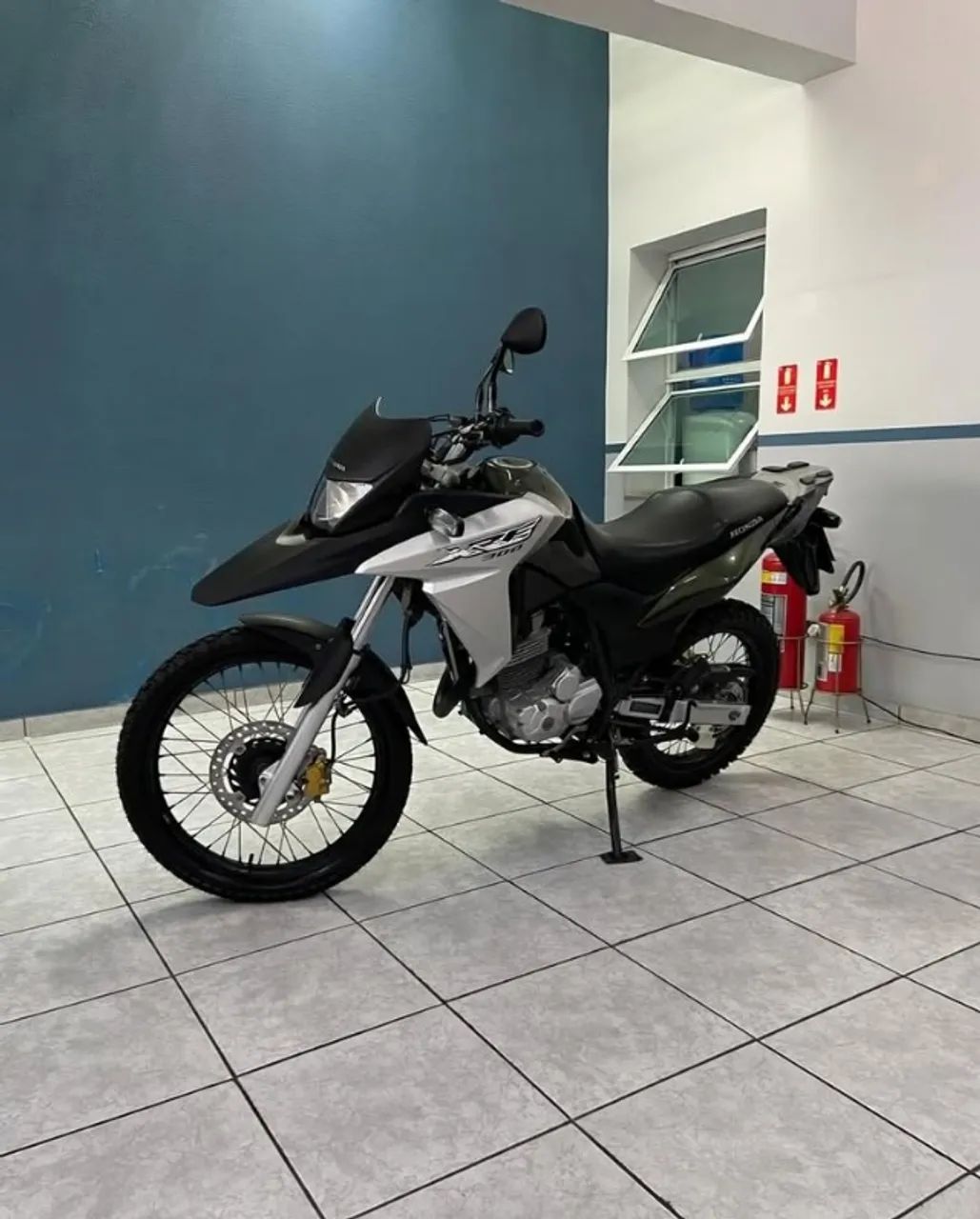 XRE EXTREMAMENTE FILÉ - Foto 3