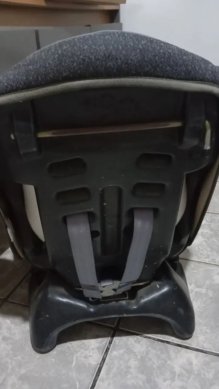 CADEIRA INFANTIL PARA CARRO (ALTEREI VALOR PRA SAIR RÁPIDO)  - Foto 2