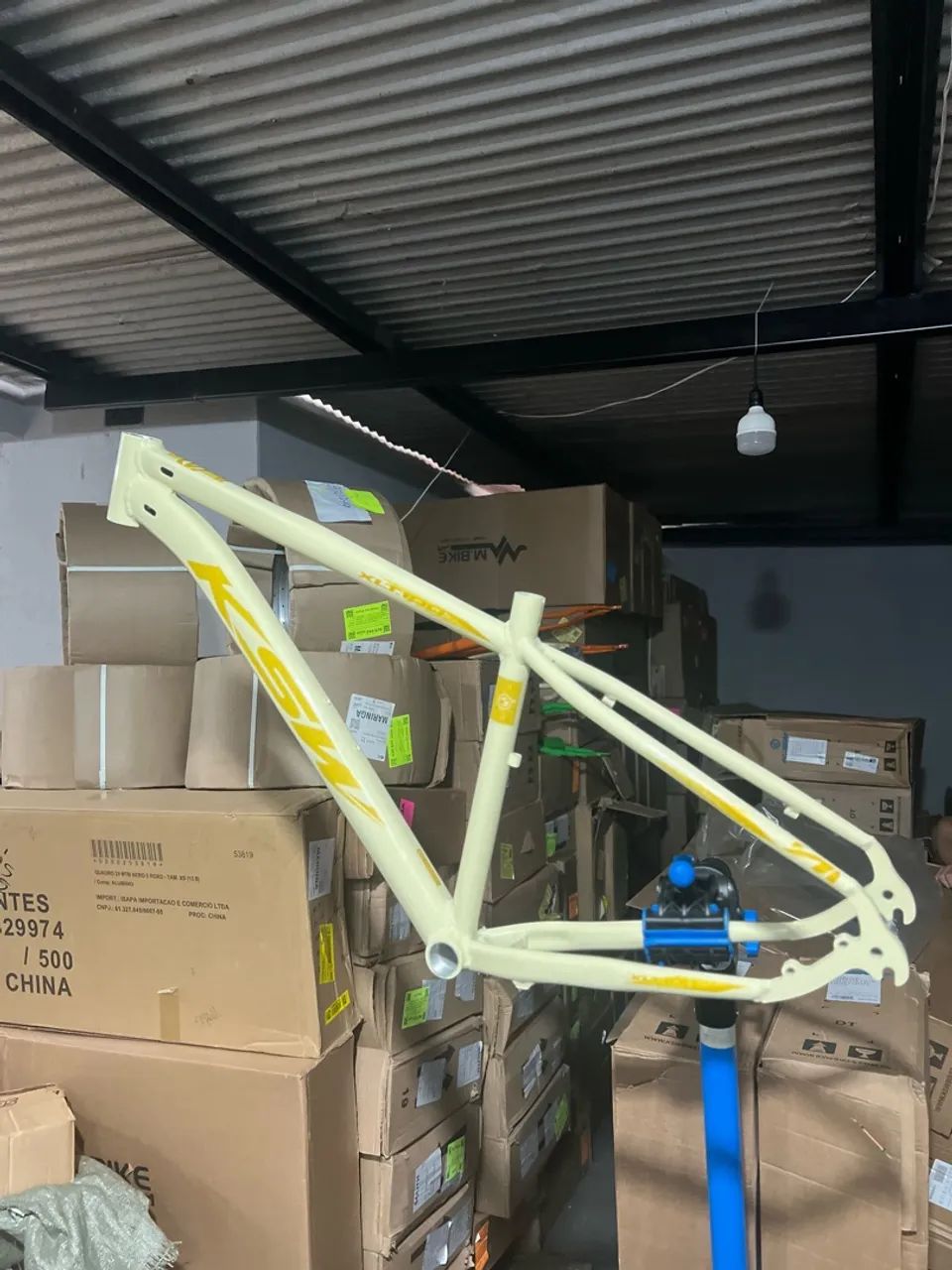 QUADROS DE BICICLETA KSW NOVOS - Foto 4