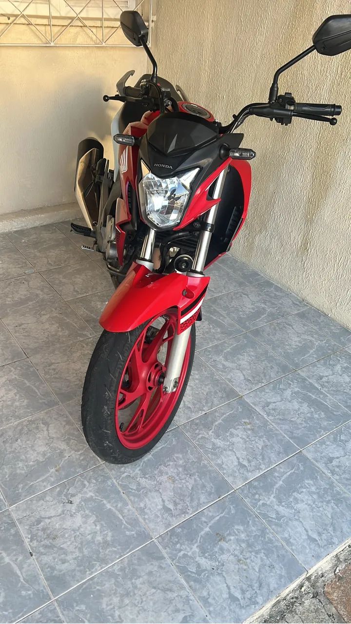 VENDO CB TWISTER 2022 - Foto 3