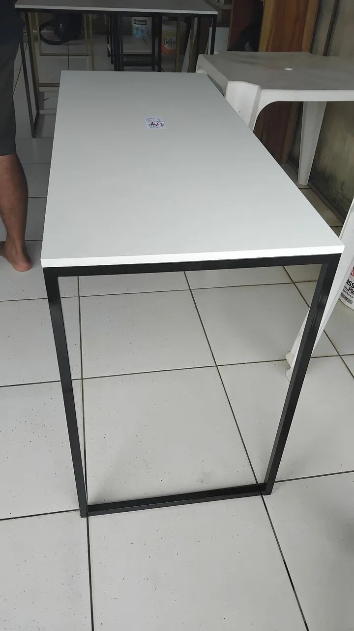 Mesa na cor branco  - Foto 3