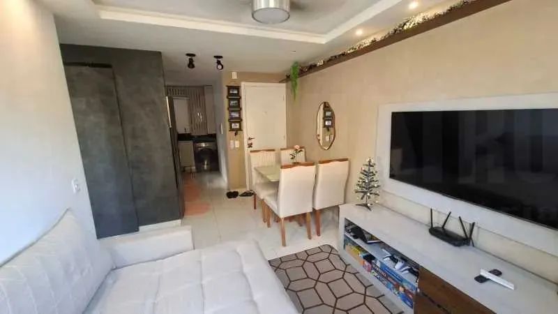 Praça Seca Apto 2 quartos