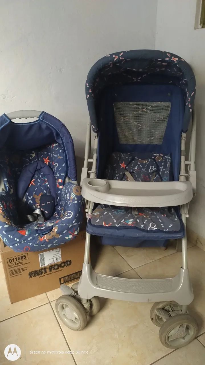 Conjunto de carrinho e BB conforto 