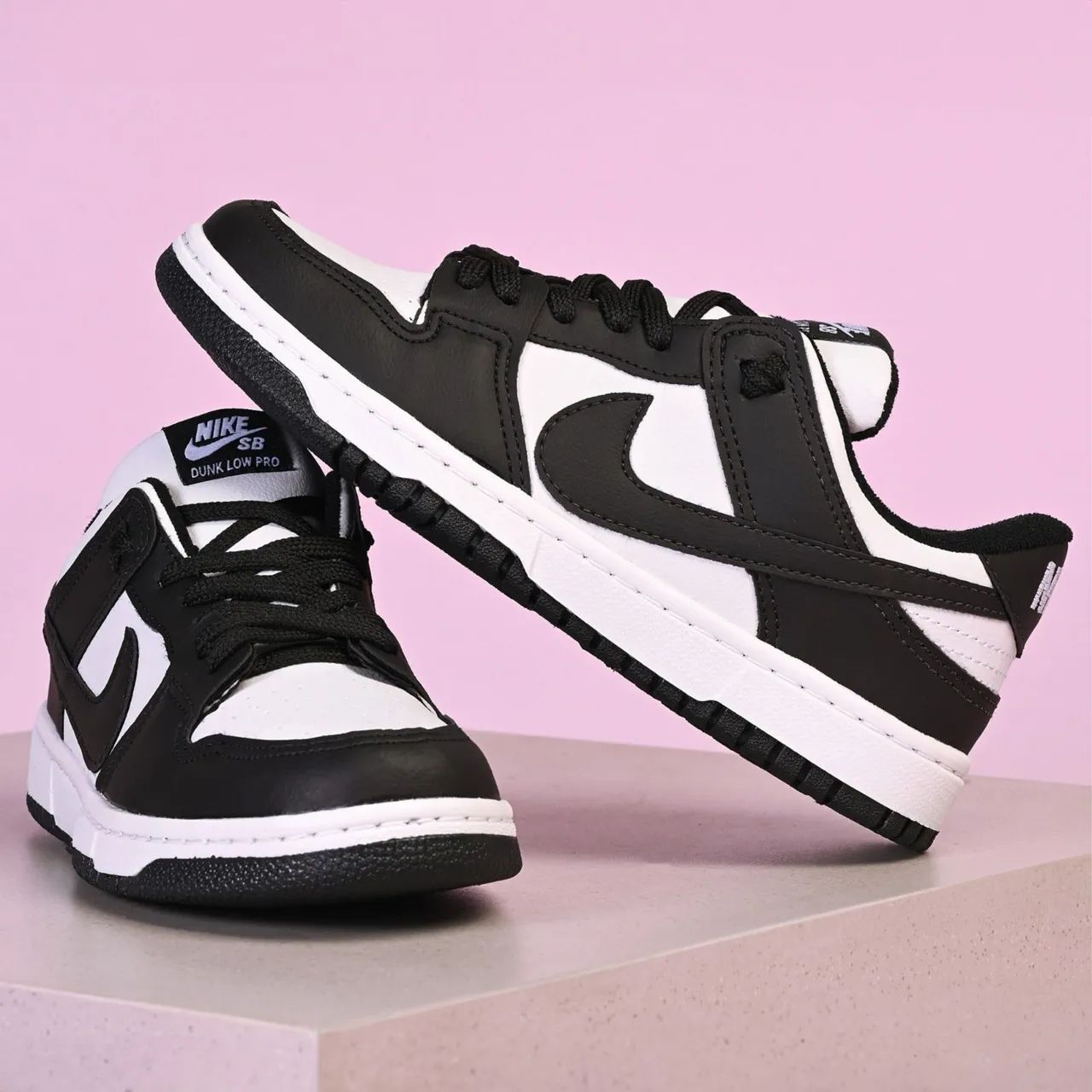 Tênis panda preto e branco