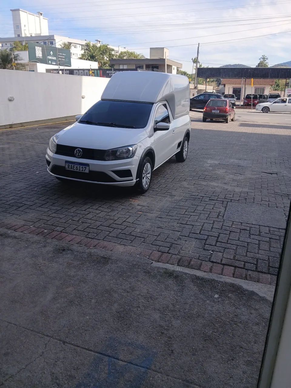 Volkswagen Saveiro Robust 1.6 Total Flex 8V 2020 - Foto 2