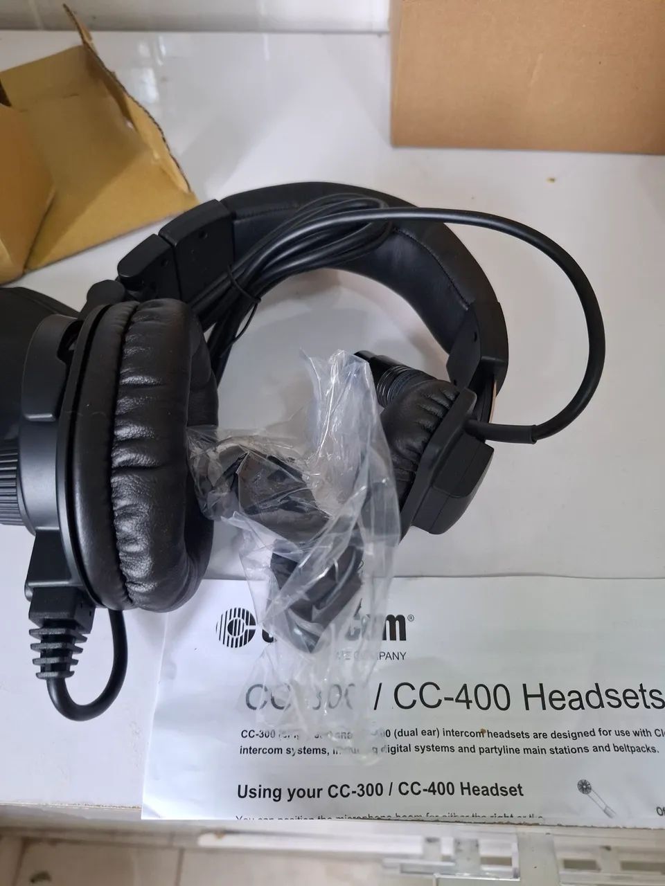 Headset single