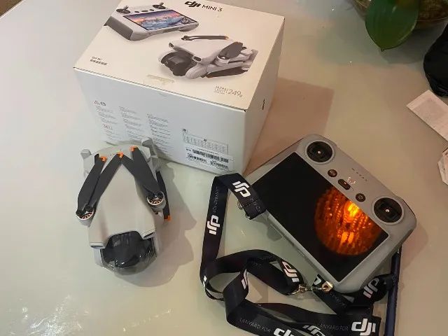 Drone DJI 3 com tela RC - 3 meses de uso - Foto 2