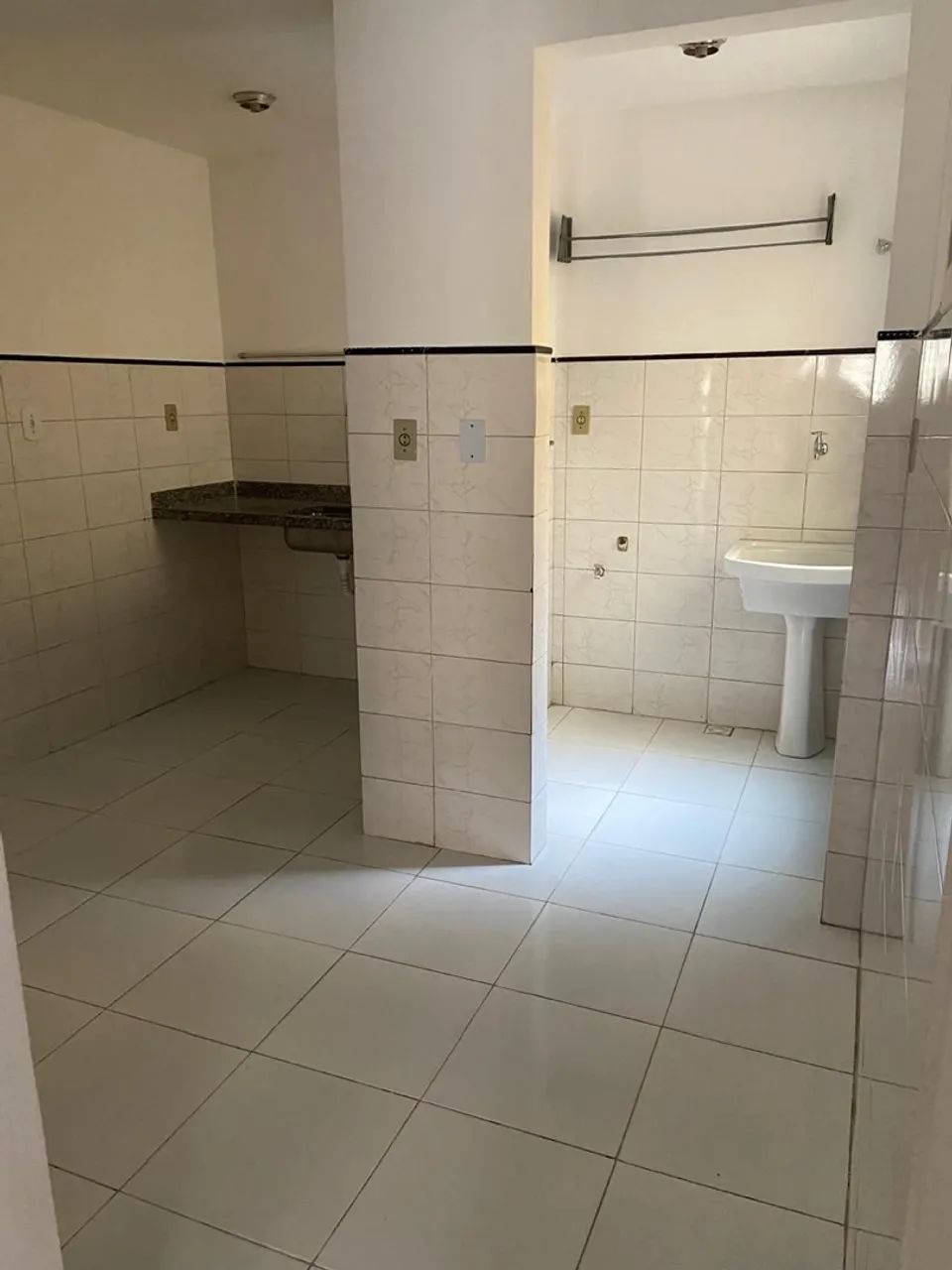 CASA EM PERFEITO ESTADO 2 QUARTOS E 2 BANHEIROS  - Foto 2