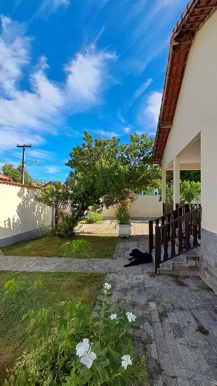 Vende-se casa com três lotes. - Foto 3