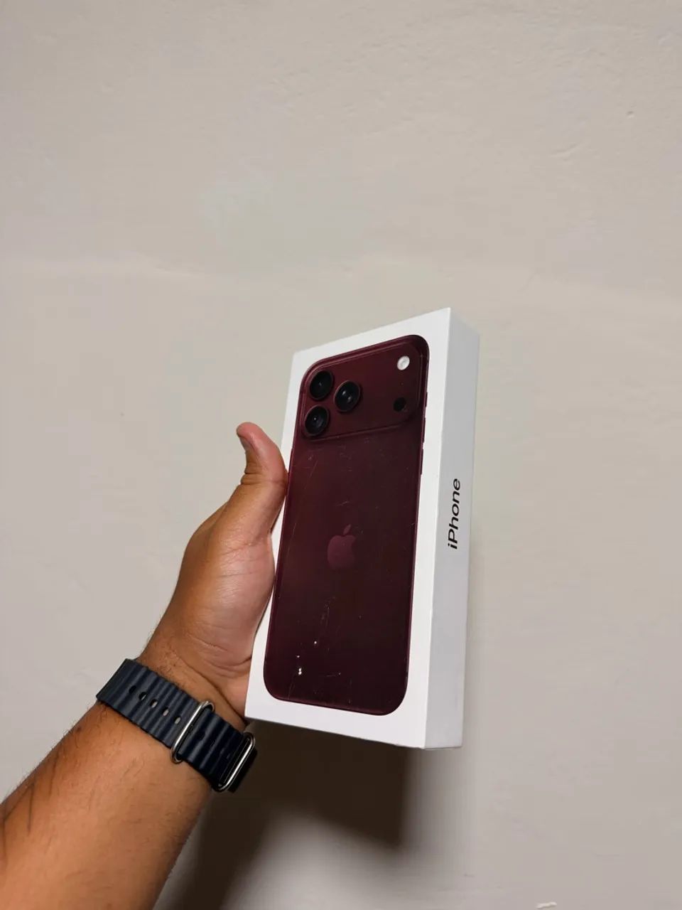 iPhone 18 Pro Max 256GB - Bordô