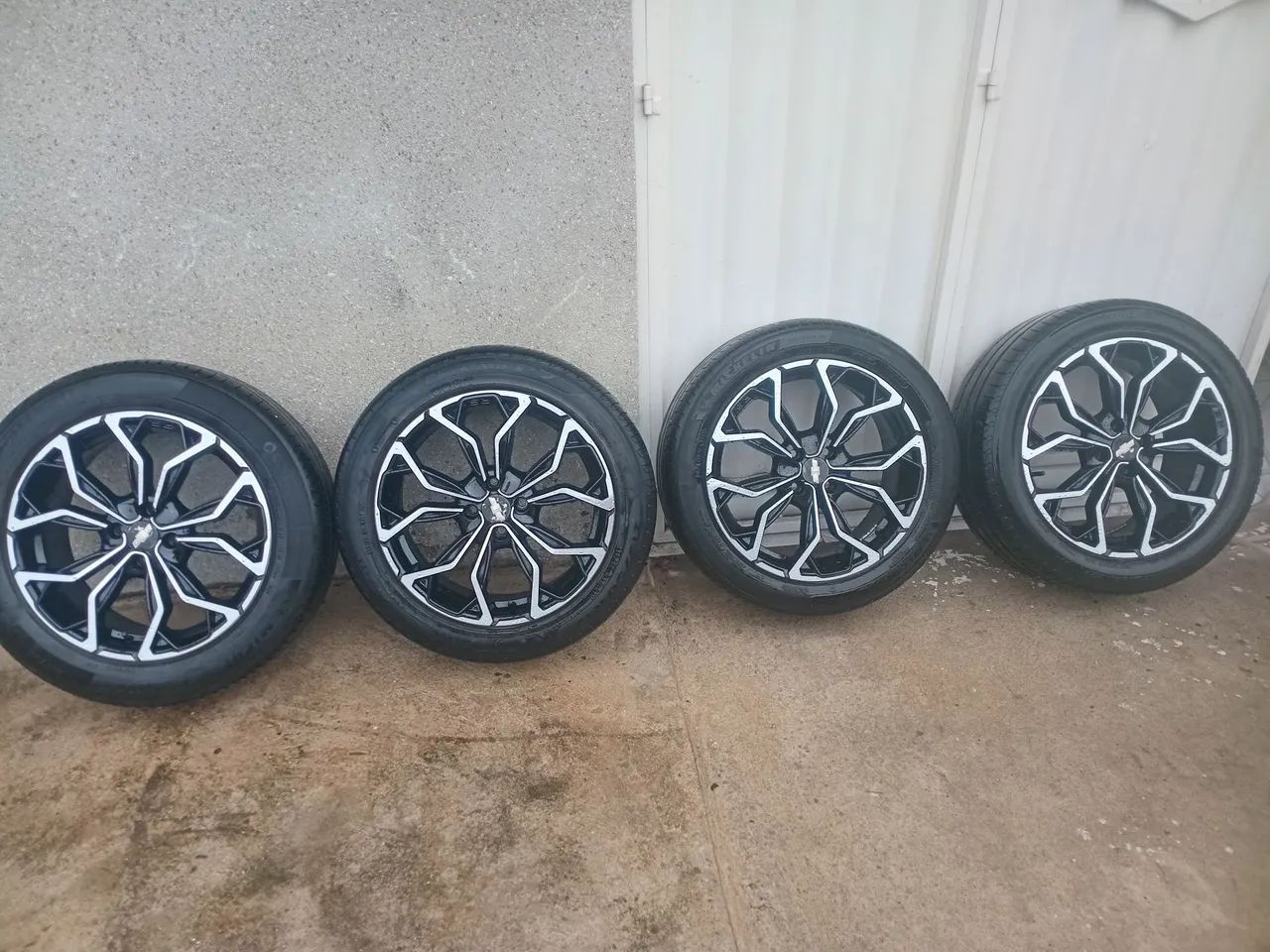 vende-se $ 2500