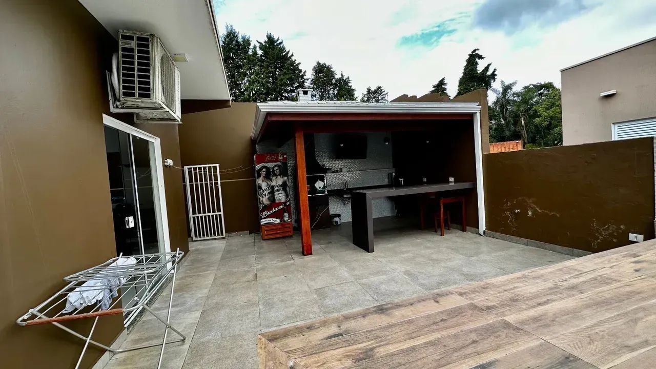 SOBRADO COM 4 SUITES E PISCINA PRIVATIVA! - Foto 3