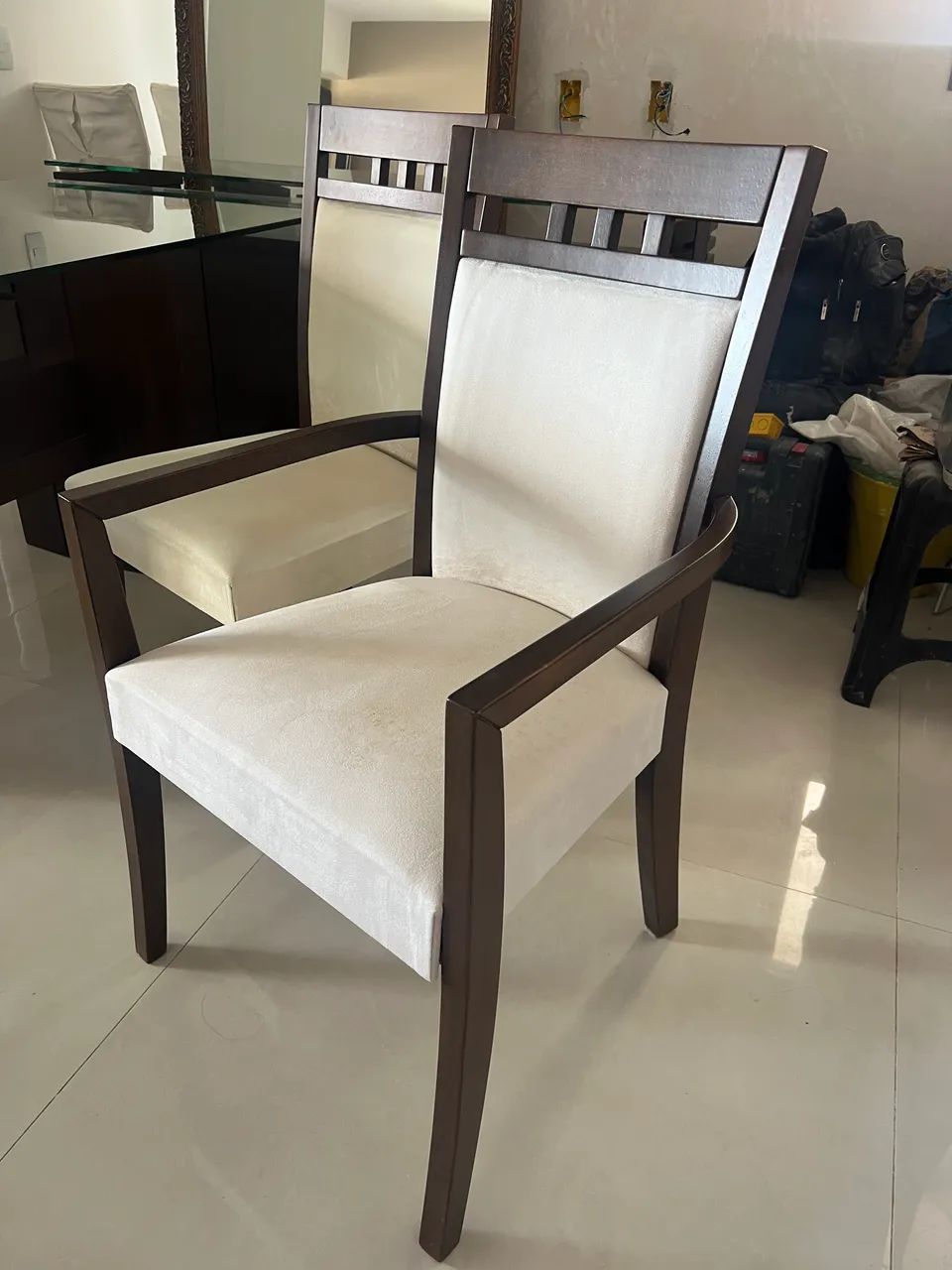 conjunto de cadeiras de jantar (4 sem braço e 2 com braço) - Foto 3