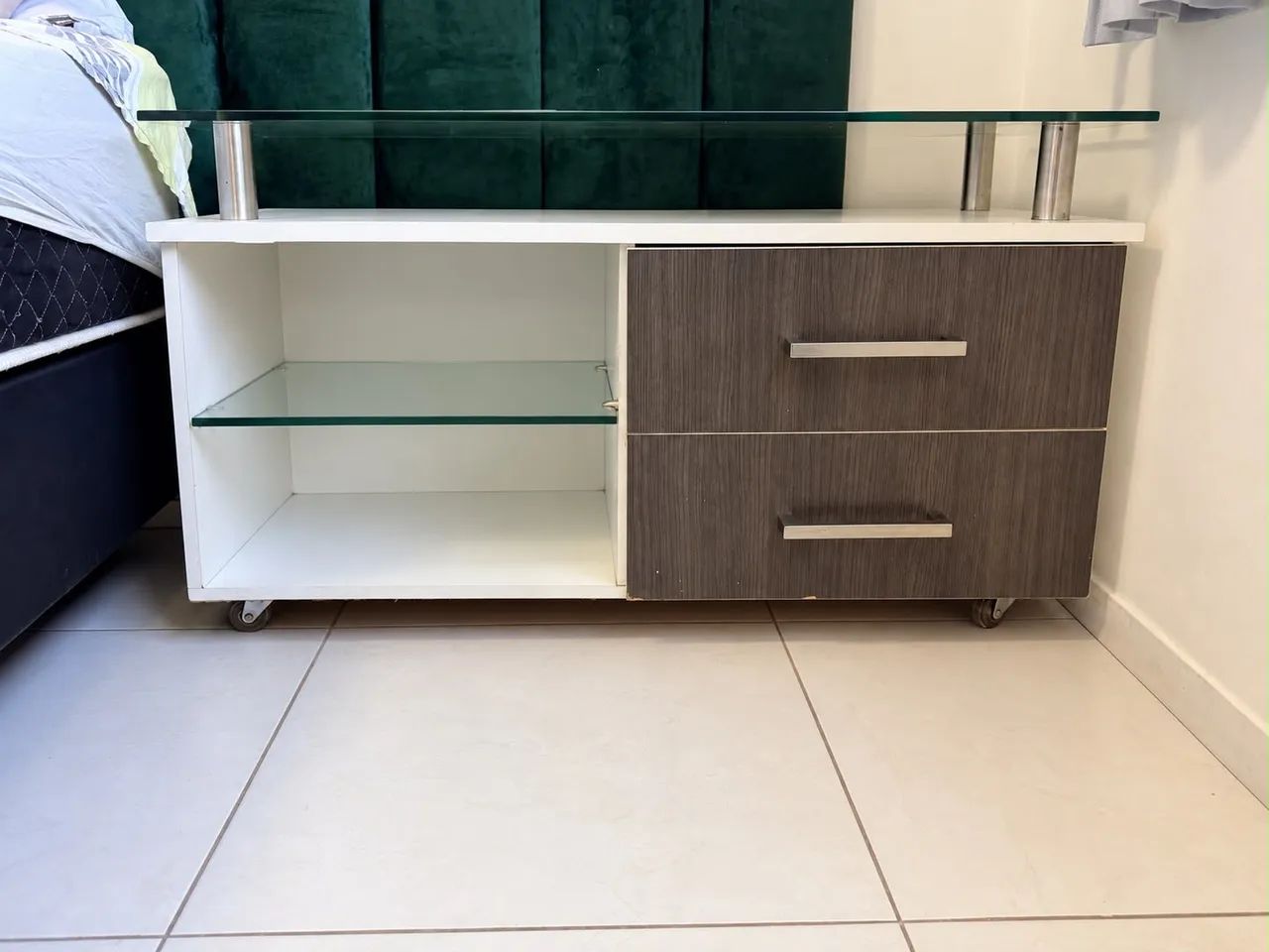 Mesa de cabeceira 1m 