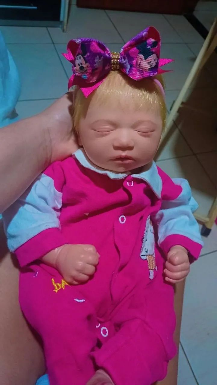 Bebê reborn kit skya 