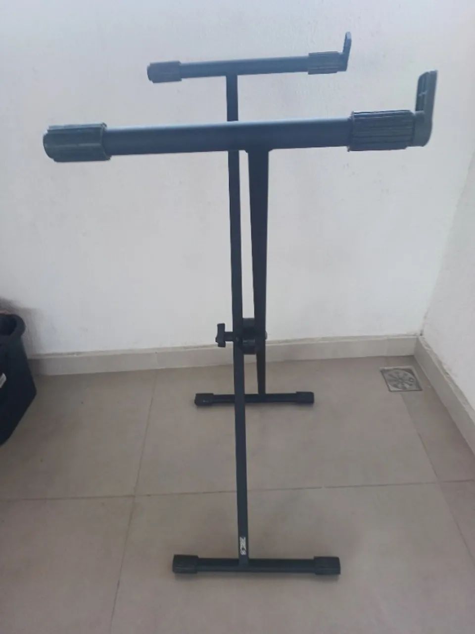 SUPORTE DE TECLADO - Foto 2