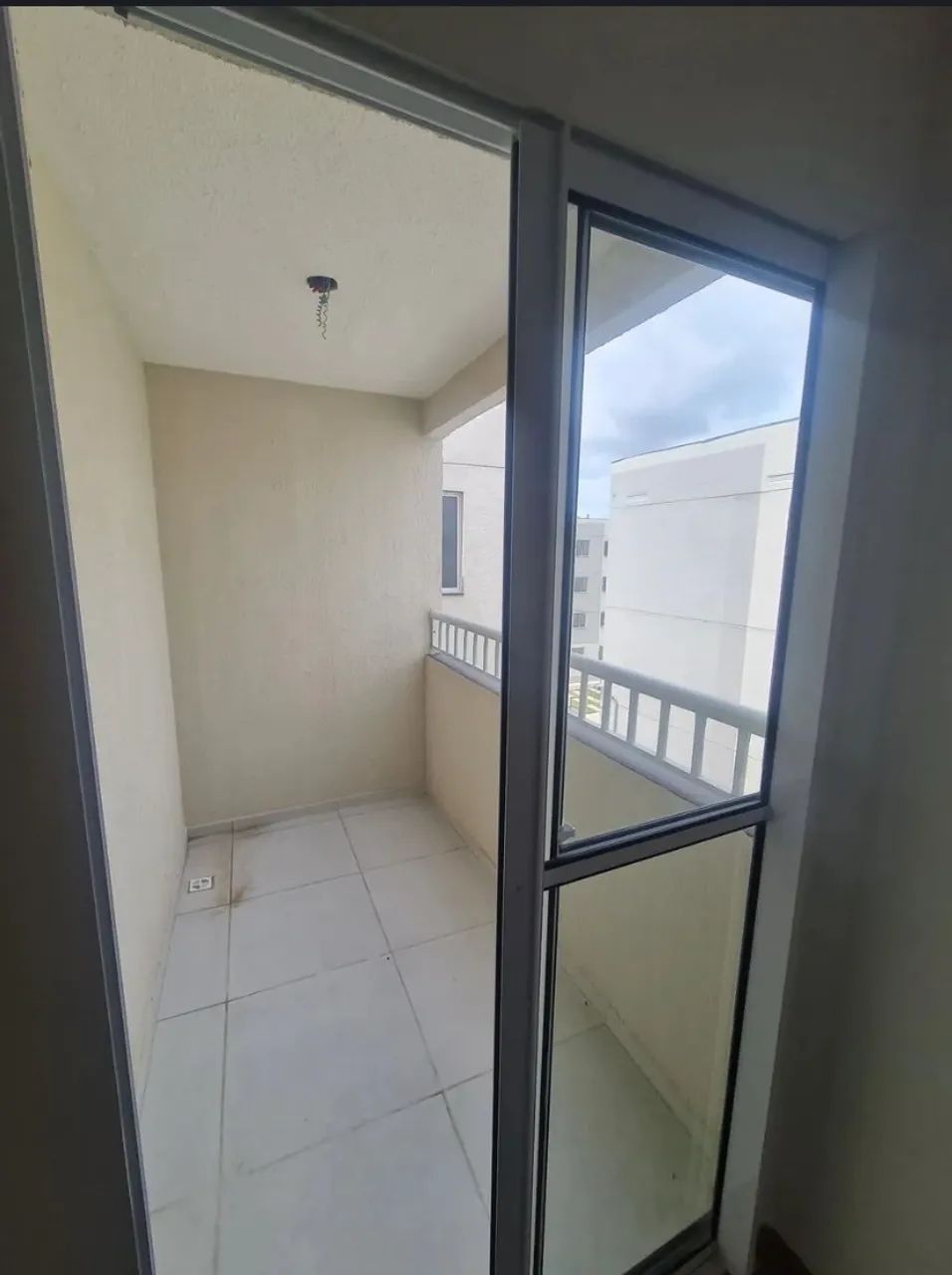 Alugo apartamento ( Residencial mata das Oliveiras) - Foto 2