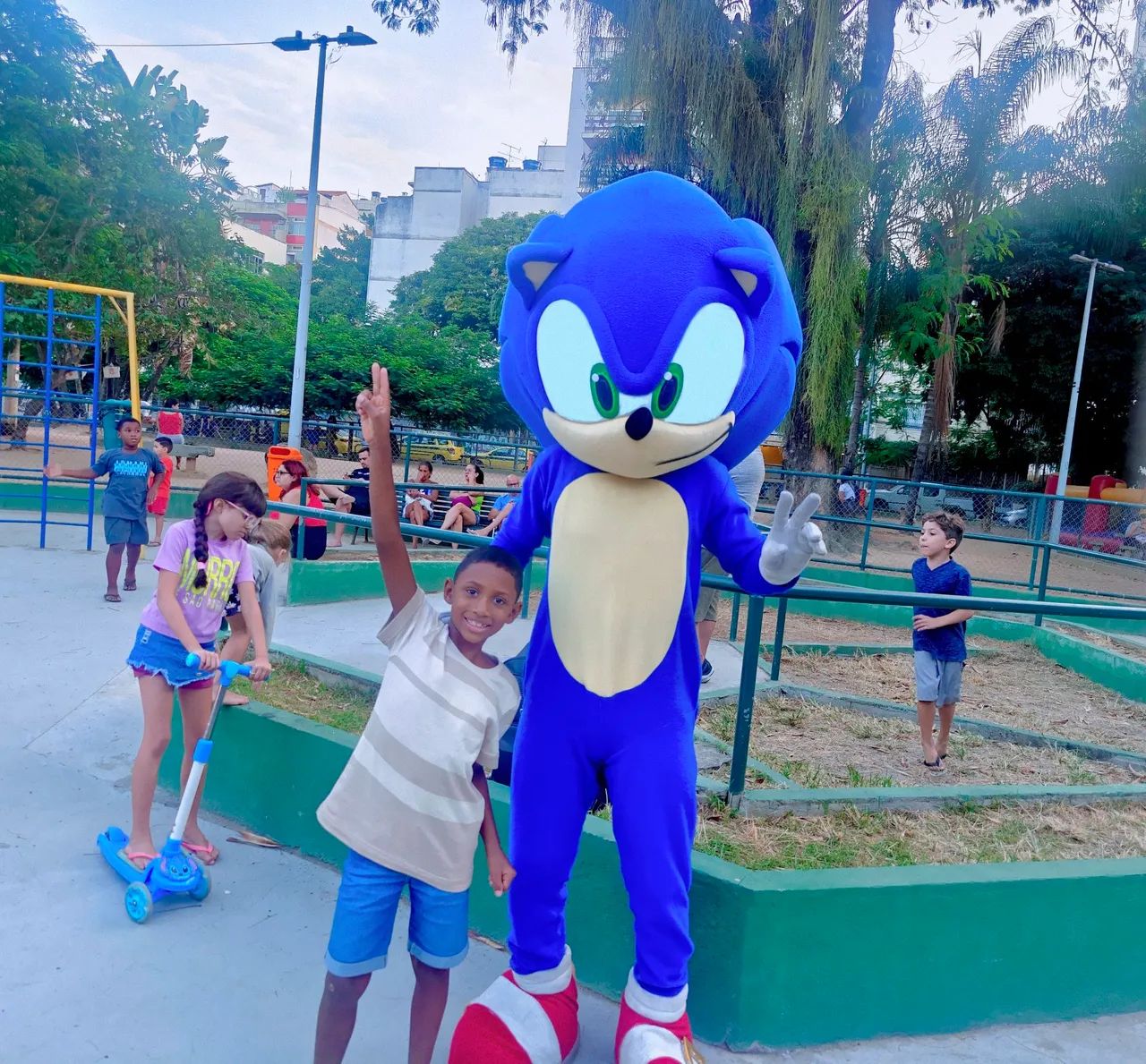 Sonic para Festa & Eventos e Promoção de Loja e Produtos   - Foto 4