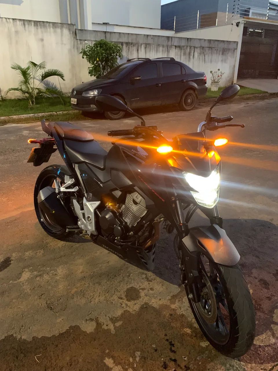 Cb300F - Foto 3