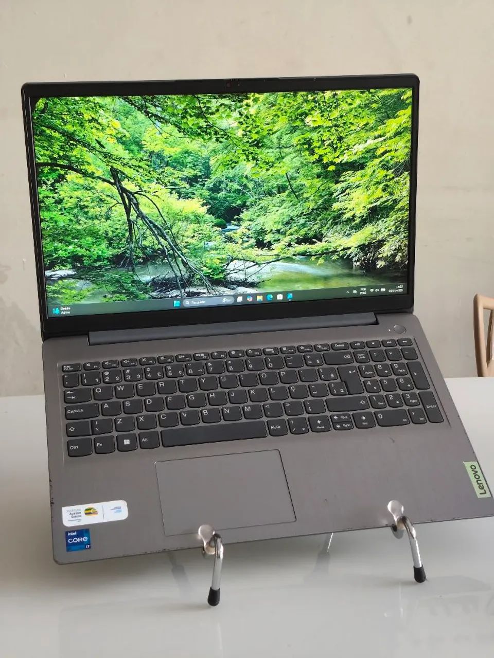 Notebook i7 1165g7 | 8gb | SSD NVM E