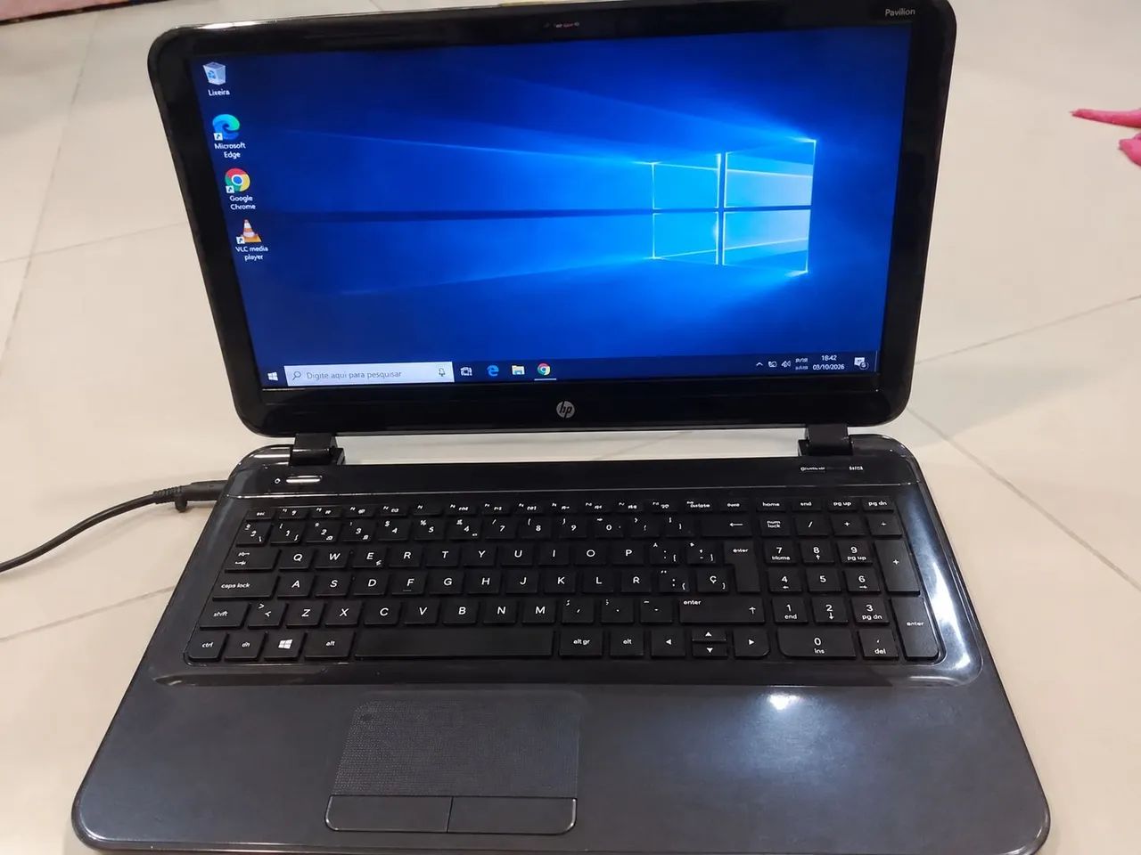 HP pavillion 15-b001ss