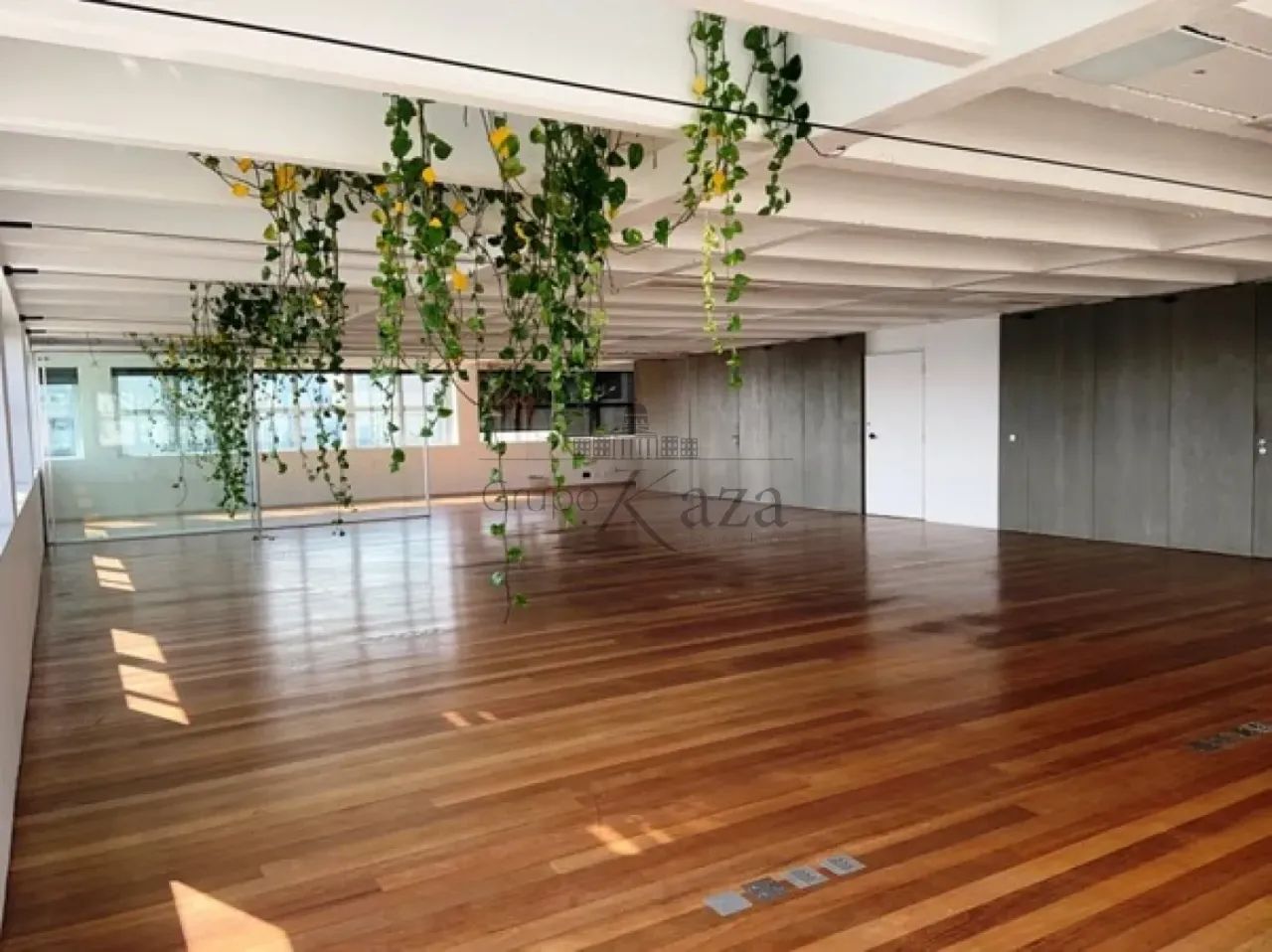 Laje Comercial - Jardim Paulistano - 201m².
