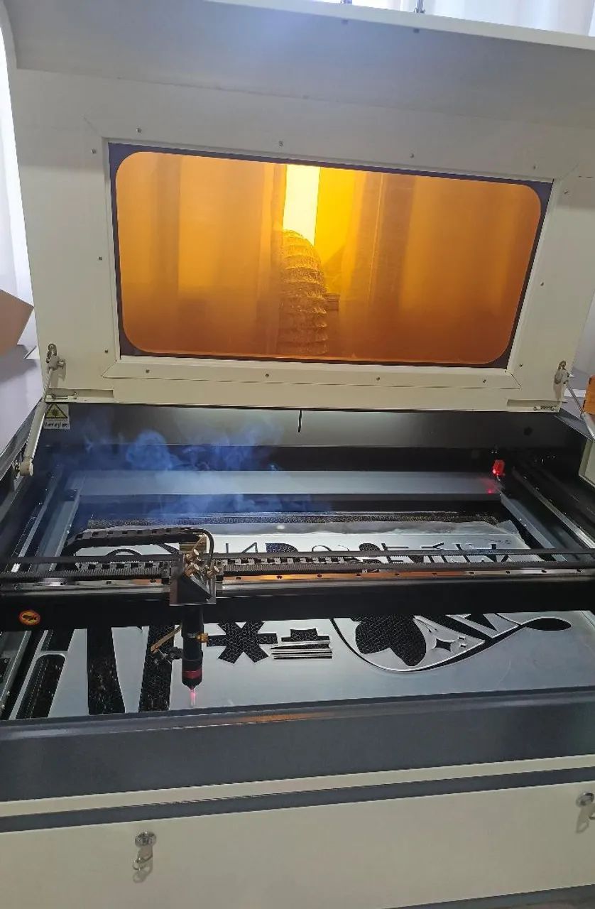 Máquina laser 90x60 seminova - Foto 2