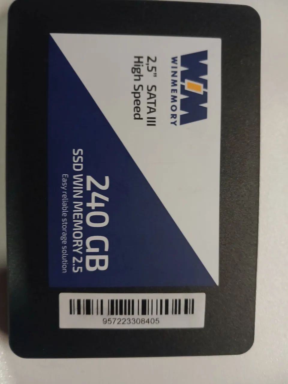 SATA SSD 240 GB423878285120000000