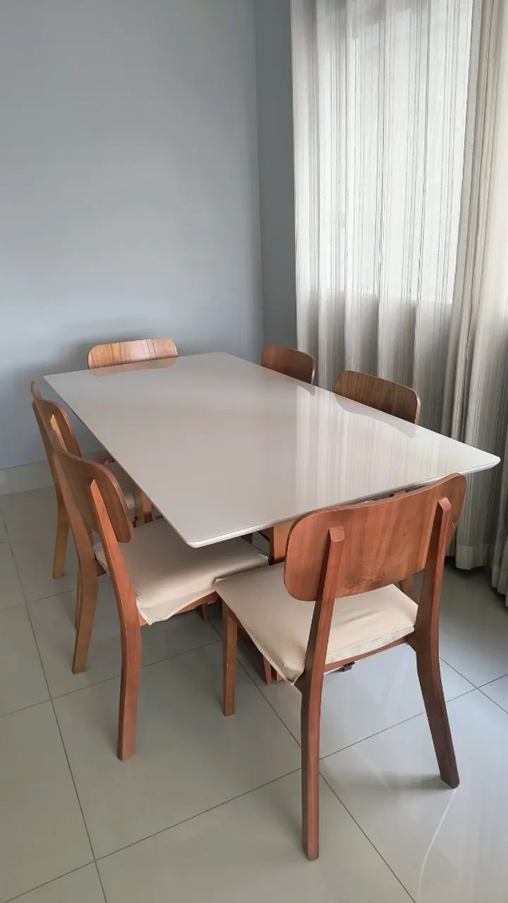 Mesa de jantar com 06 cadeiras - Foto 4