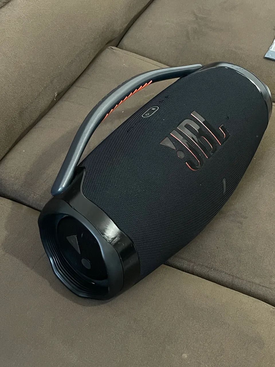 Bombox 3 