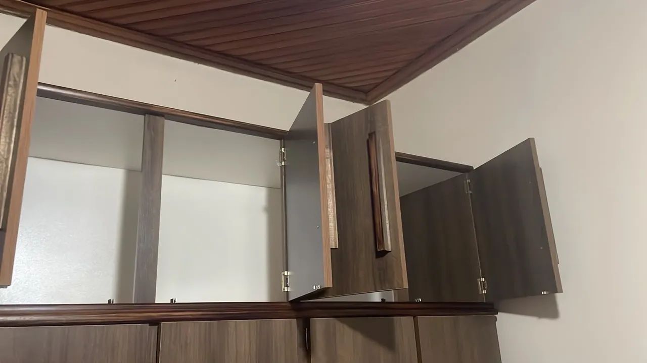 Guarda roupa casa pequeno 