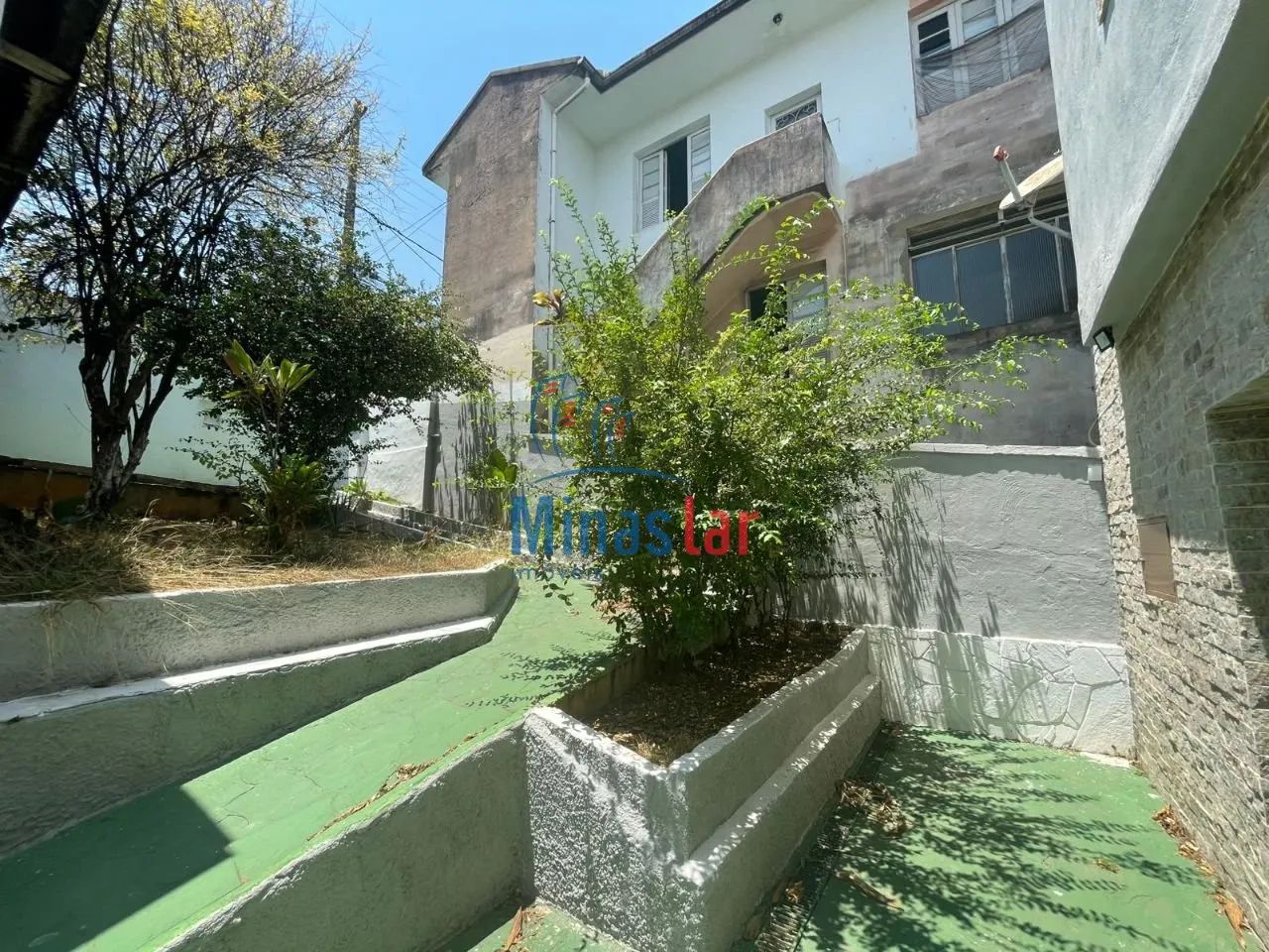 Casa em Bonfim com 249 m² , 3 quarto(s)