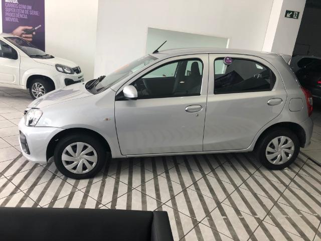 Toyota Etios - Foto 3