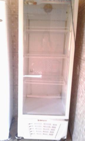 Expositor Refrigerado VerticalPorta de Vidro