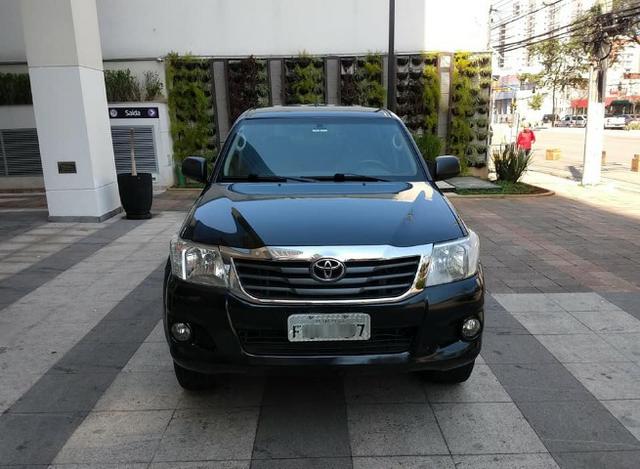 Toyota Hilux 2013, 74.000 km praticamente único dono, impecável - Foto 5