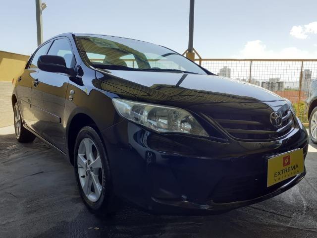 Toyota Corolla GLI 1.8 Aut 2014. Único dono!