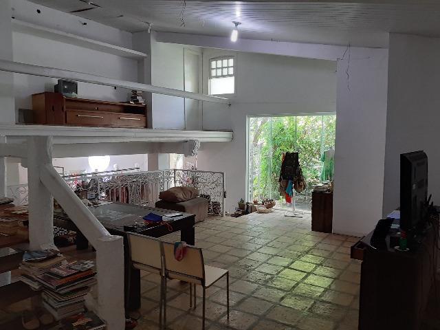 Casa Duplex Caminho das Árvores 4 quartos 600m² com Arquitetura Antiga - Foto 8
