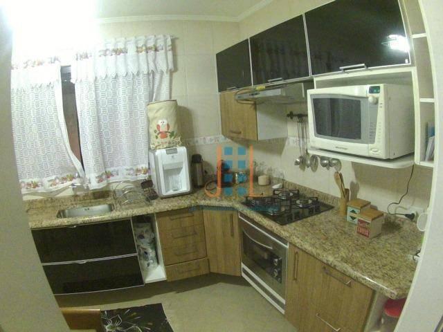 Sobrado em condomínio três quartos sendo uma suíte no Pinheirinho - Foto 4