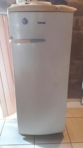 Vendo geladeira